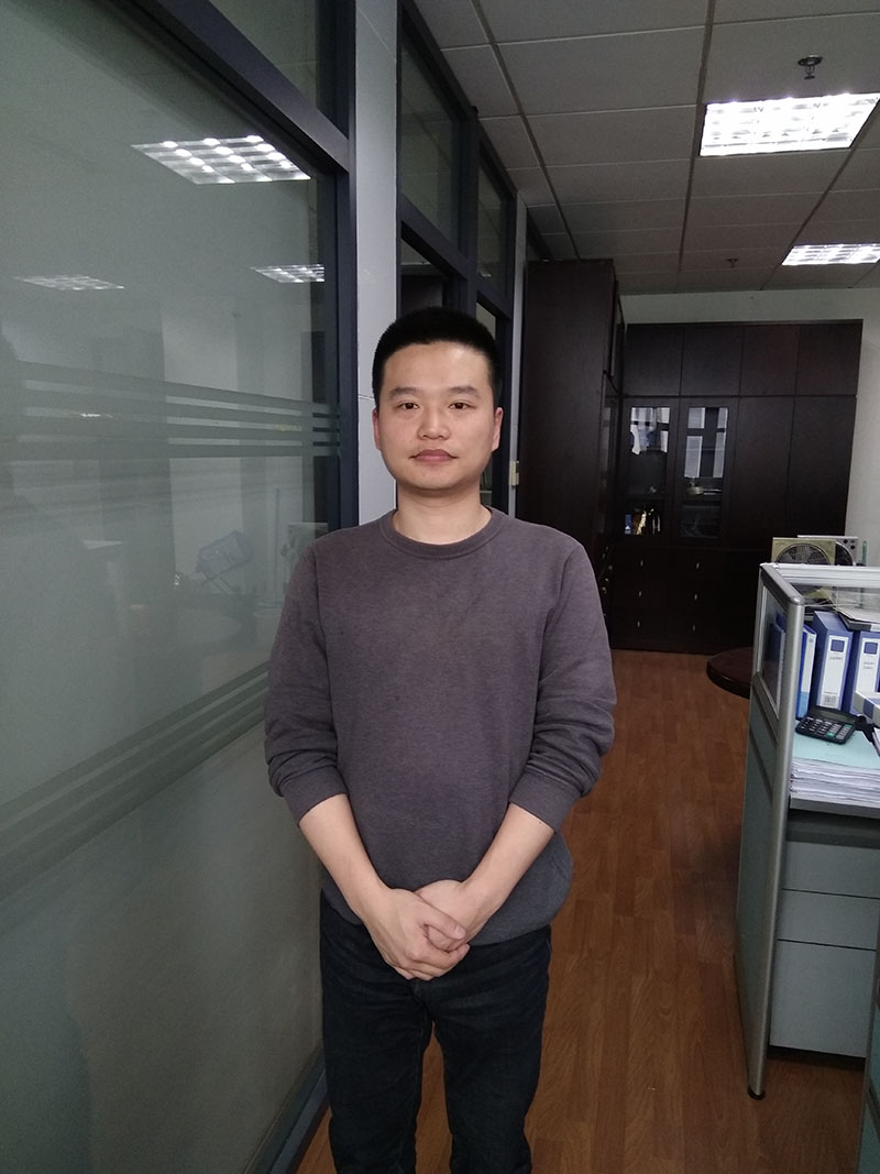 專(zhuān)業(yè)專(zhuān)心干好本職工作 &mdash;&mdash; 記控股集團(tuán)投資發(fā)展部羅哲