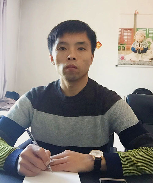 腳踏實(shí)地?fù)P起成功風(fēng)帆 &mdash;&mdash;記浙江石原金牛化工有限公司龐福德