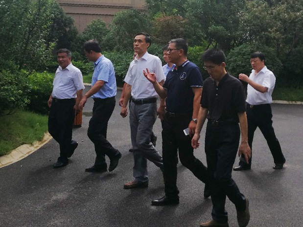 濟寧市政協副主席陳希忠調研華都&middot;金色蘭庭